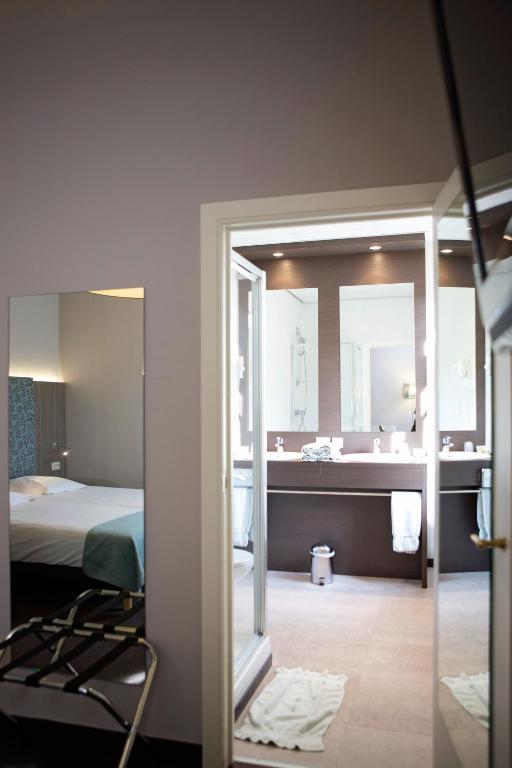 Hotel Elzenveld Antwerp Room photo
